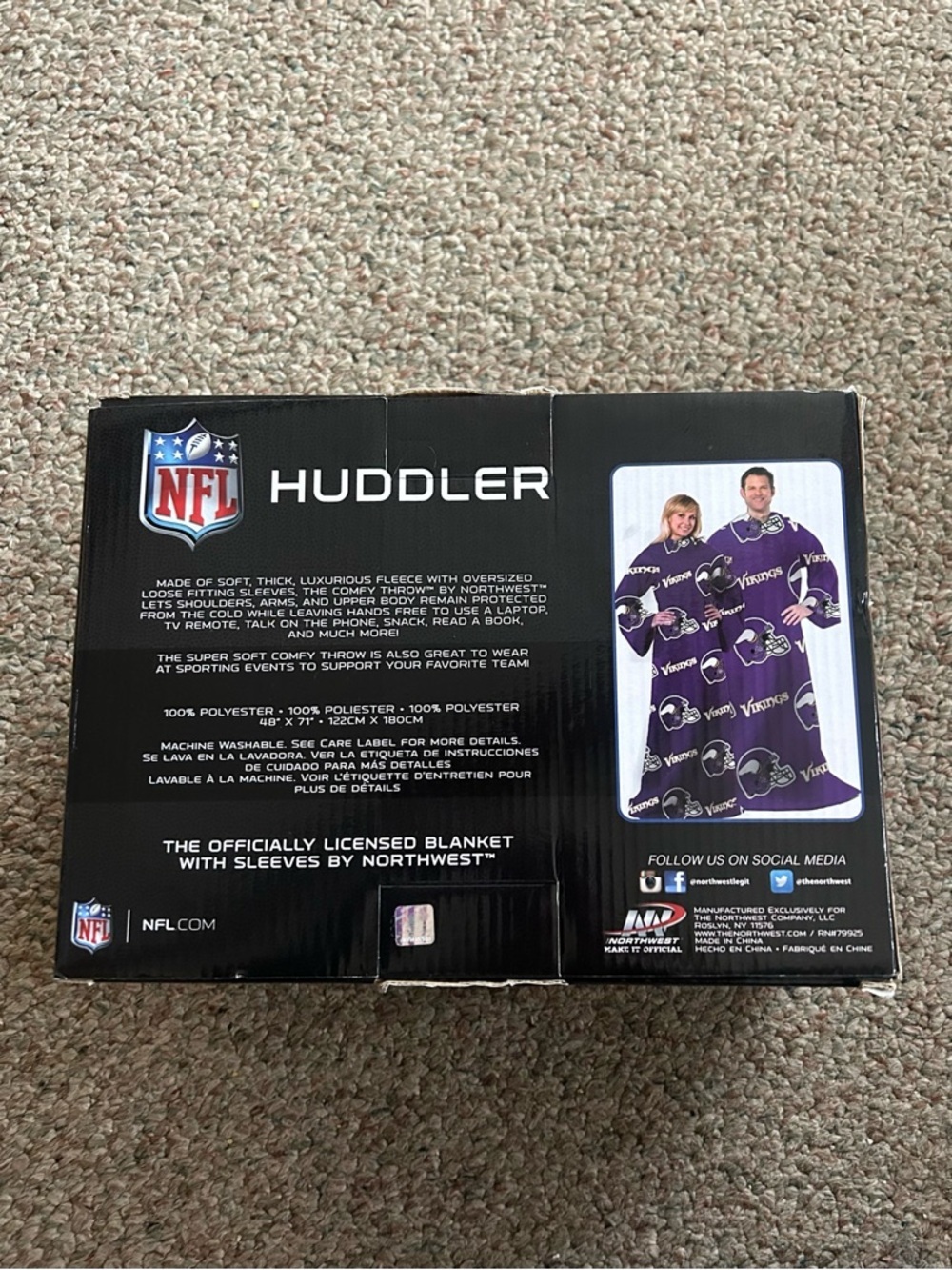 Northwest NFL Adult Minnesota Vikings Uniform Comfy Throw Blanket W/ Sleeves New - Picture 3 of 5